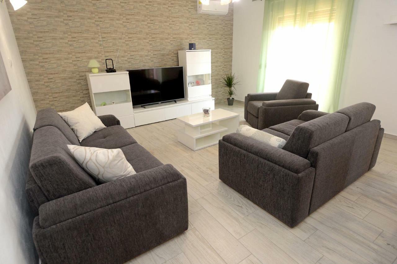 Apartman Adriana Zadar Bagian luar foto