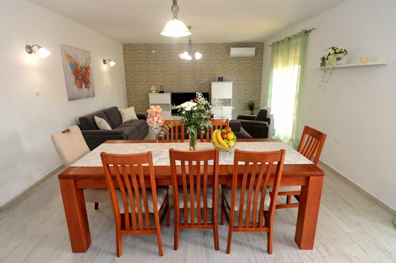 Apartman Adriana Zadar Bagian luar foto